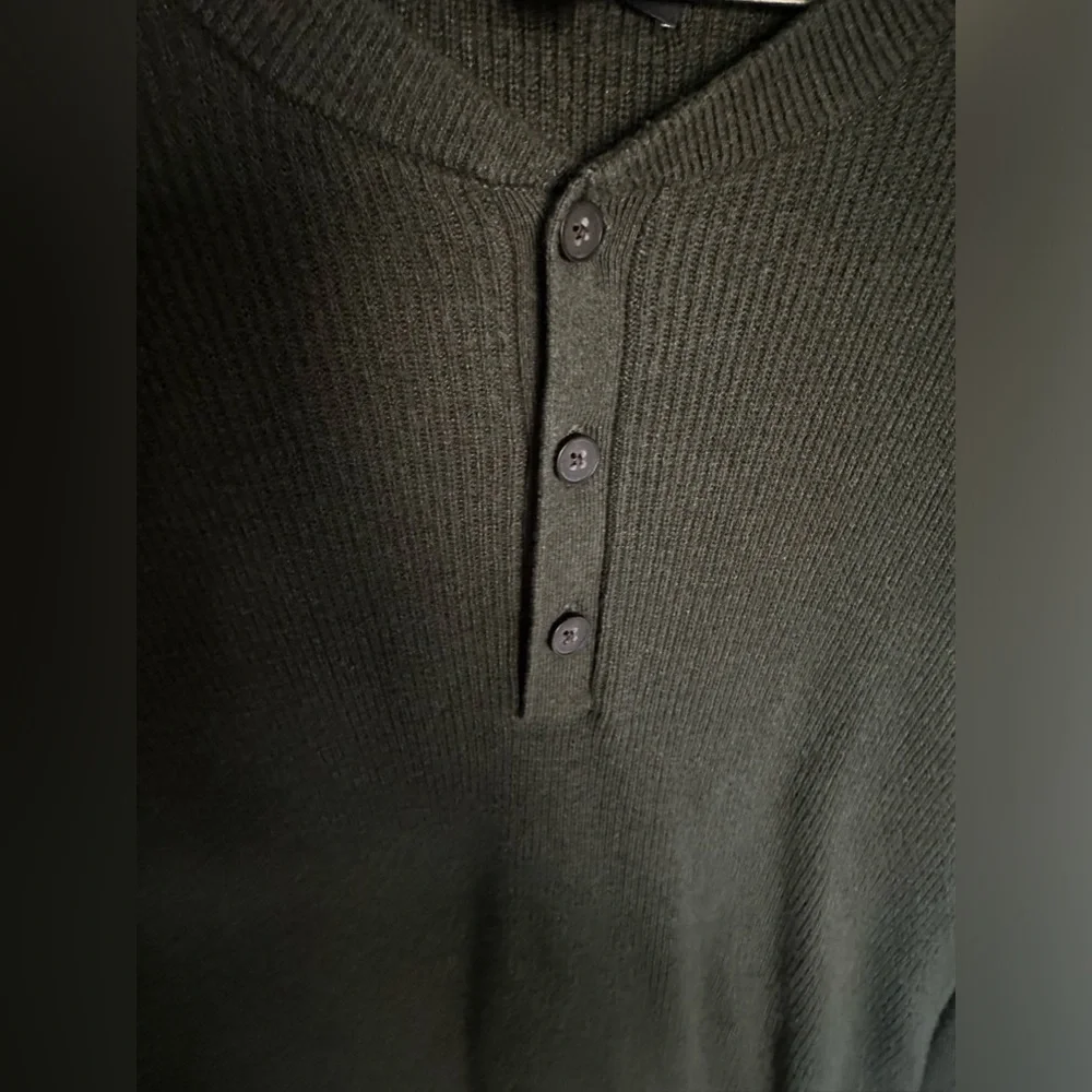 Banana Republic pre owned